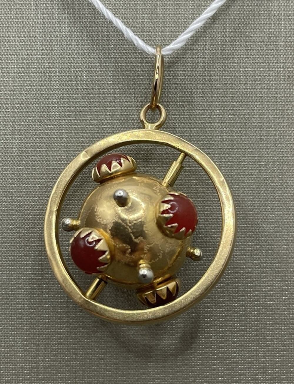 18K Two-tone Spinning Sputnik W/ Red Stones Pendant (25852)